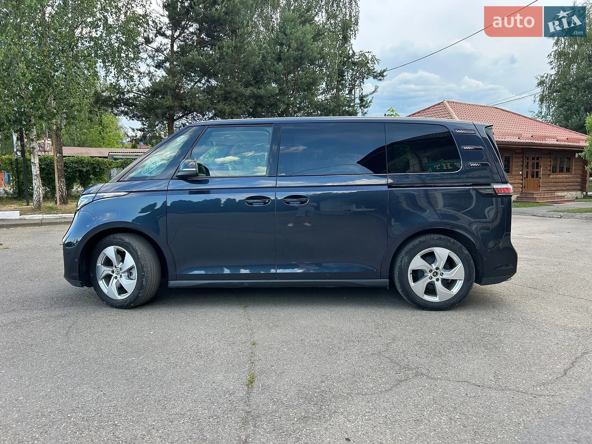Volkswagen I.D. Buzz 2022 VIN WV2ZZZEB3PH003192 фото оголошення 2 з 51