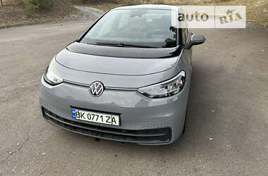 Хэтчбек Volkswagen ID.3 2020 в Ровно