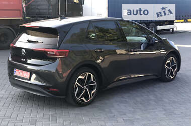 Хэтчбек Volkswagen ID.3 2021 в 