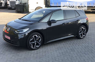Хэтчбек Volkswagen ID.3 2021 в 