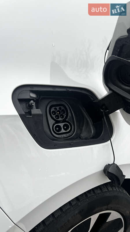 Хэтчбек Volkswagen ID.3 2020 в Виннице фото 19 Хэтчбек Volkswagen ID.3 2020 в Виннице