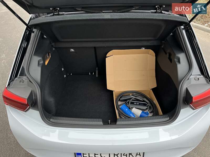 Хетчбек Volkswagen ID.3 2022 в Дніпрі