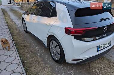 Хетчбек Volkswagen ID.3 2021 в 