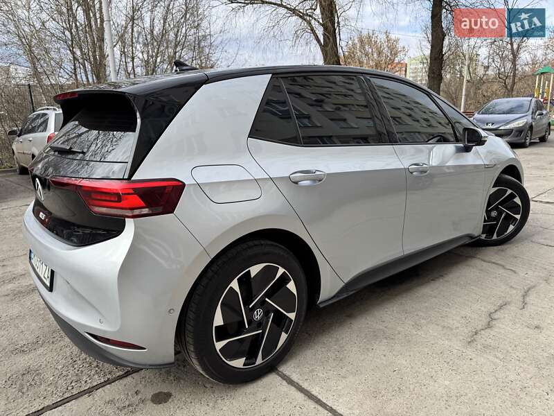 Хэтчбек Volkswagen ID.3 2022 в Сумах