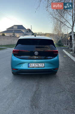 Хэтчбек Volkswagen ID.3 2022 в 
