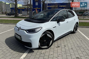 Хетчбек Volkswagen ID.3 2023 в 
