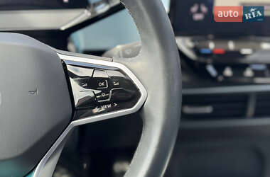 Хетчбек Volkswagen ID.3 2023 в 