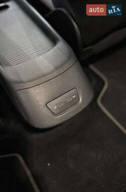 Хэтчбек Volkswagen ID.3 2021 в 