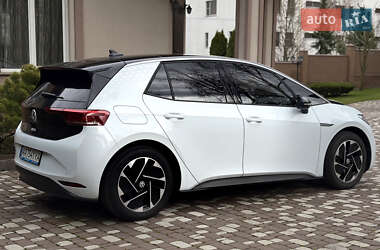 Хэтчбек Volkswagen ID.3 2022 в 