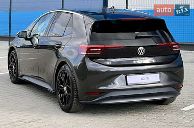 Хетчбек Volkswagen ID.3 2020 в 