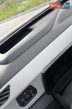 Хетчбек Volkswagen ID.3 2020 в 