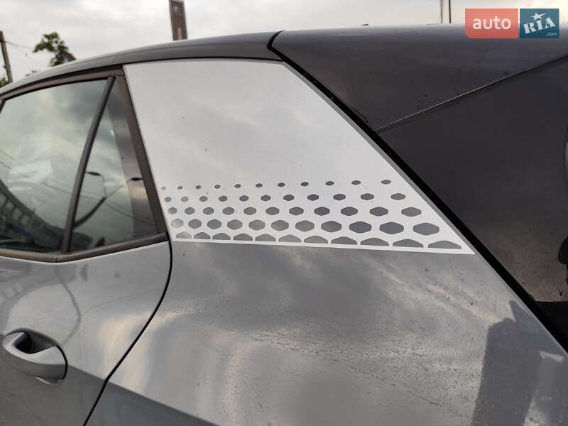 Хэтчбек Volkswagen ID.3 2021 в Киеве