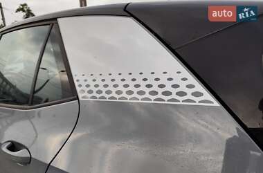 Хетчбек Volkswagen ID.3 2021 в 