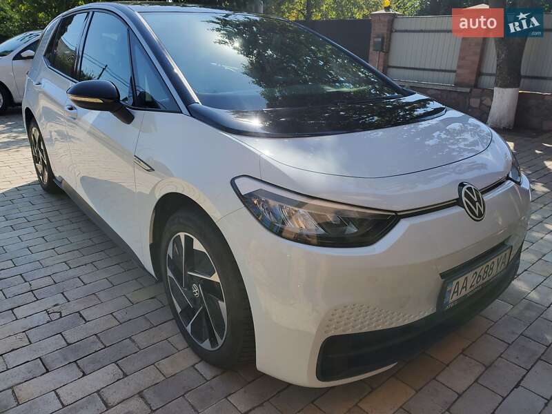 Хэтчбек Volkswagen ID.3 2022 в Киеве
