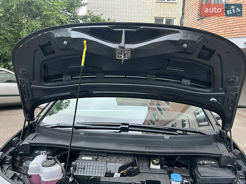 Хэтчбек Volkswagen ID.3 2020 в Львове фото 31 Хэтчбек Volkswagen ID.3 2020 в Львове