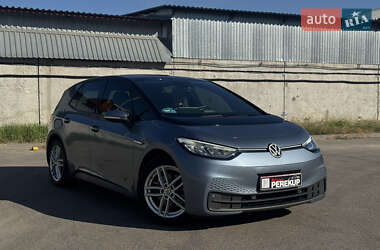 Хэтчбек Volkswagen ID.3 2022 в Киеве