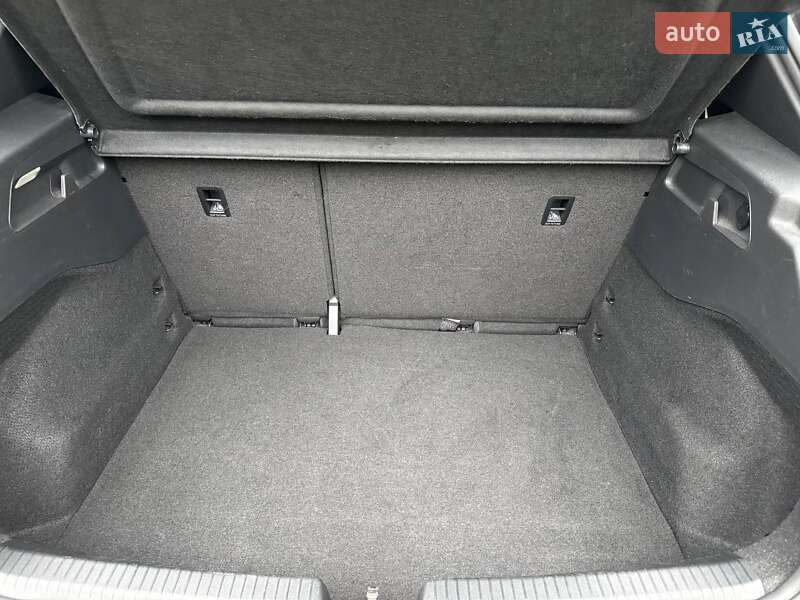 Хэтчбек Volkswagen ID.3 2020 в Киеве