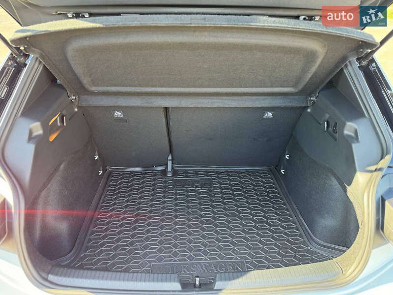 Хетчбек Volkswagen ID.3 2022 в Сумах фото 19 Хетчбек Volkswagen ID.3 2022 в Сумах
