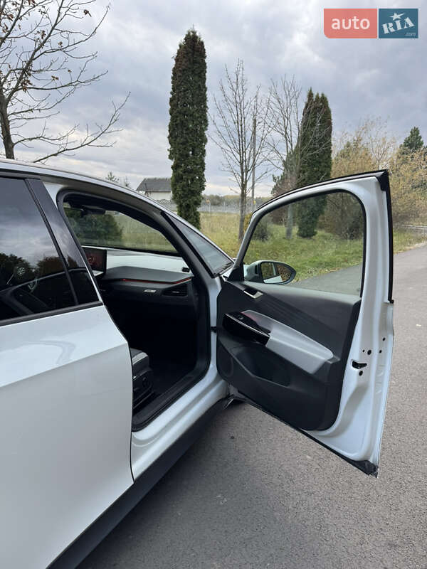 Хэтчбек Volkswagen ID.3 2020 в Ивано-Франковске фото 12 Хэтчбек Volkswagen ID.3 2020 в Ивано-Франковске