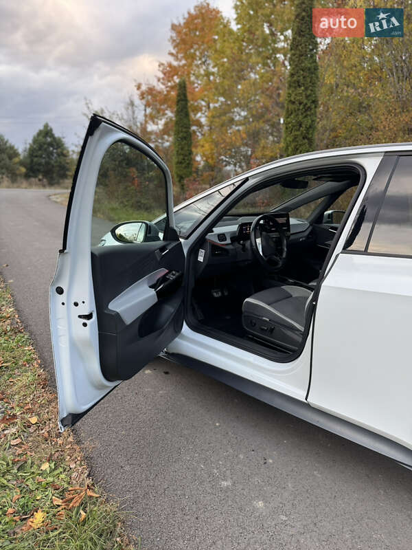 Хэтчбек Volkswagen ID.3 2020 в Ивано-Франковске фото 13 Хэтчбек Volkswagen ID.3 2020 в Ивано-Франковске