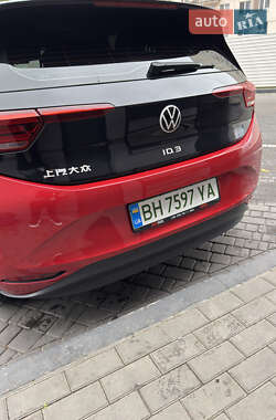 Хэтчбек Volkswagen ID.3 2022 в 