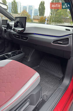 Хэтчбек Volkswagen ID.3 2022 в 