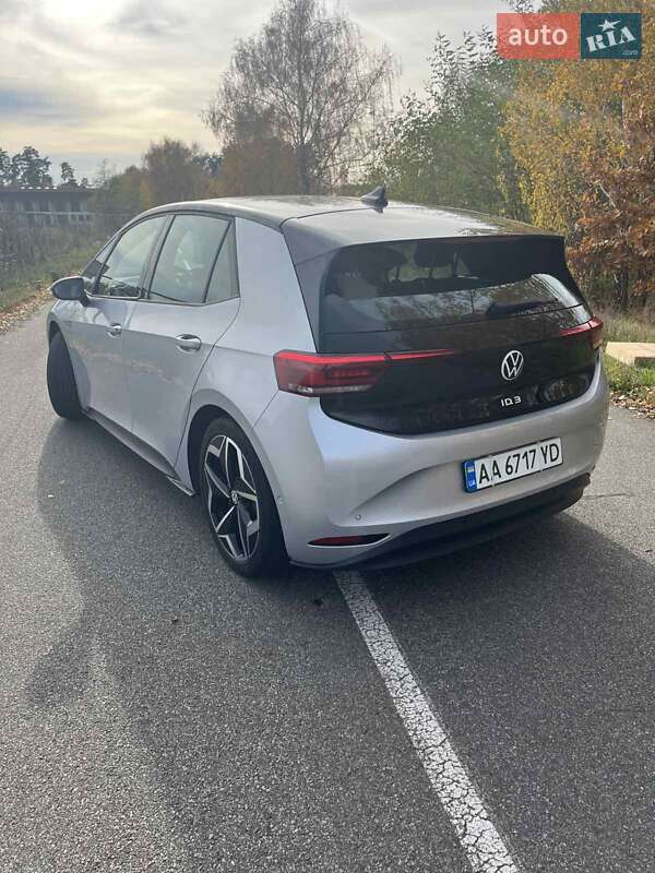 Хэтчбек Volkswagen ID.3 2022 в Киеве
