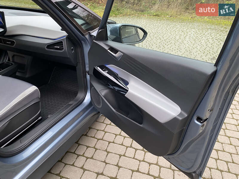 Хетчбек Volkswagen ID.3 2020 в Івано-Франківську