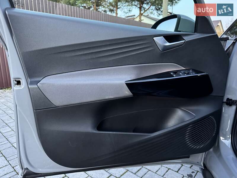 Хэтчбек Volkswagen ID.3 2023 в Ровно фото 14 Хэтчбек Volkswagen ID.3 2023 в Ровно