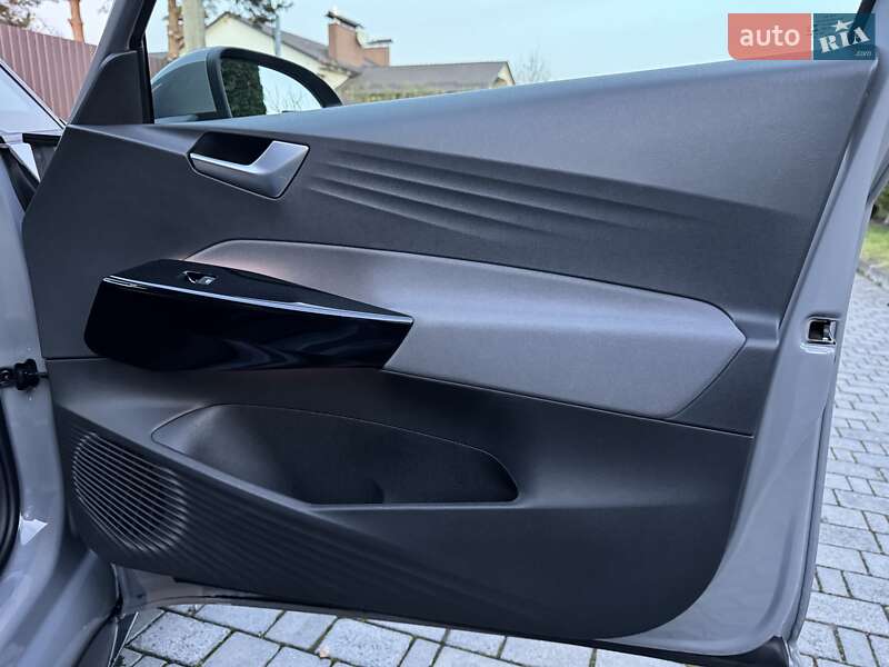 Хэтчбек Volkswagen ID.3 2023 в Ровно фото 16 Хэтчбек Volkswagen ID.3 2023 в Ровно