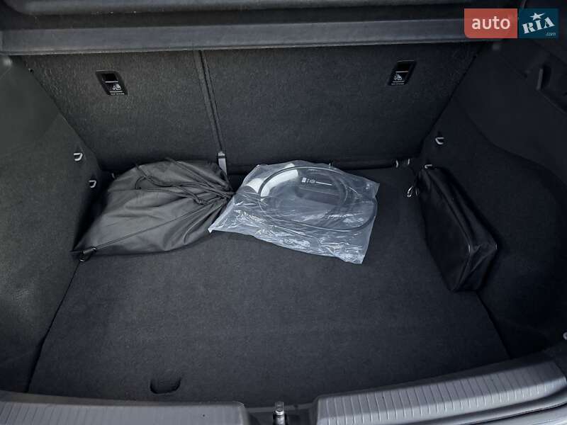 Хэтчбек Volkswagen ID.3 2023 в Ровно фото 31 Хэтчбек Volkswagen ID.3 2023 в Ровно