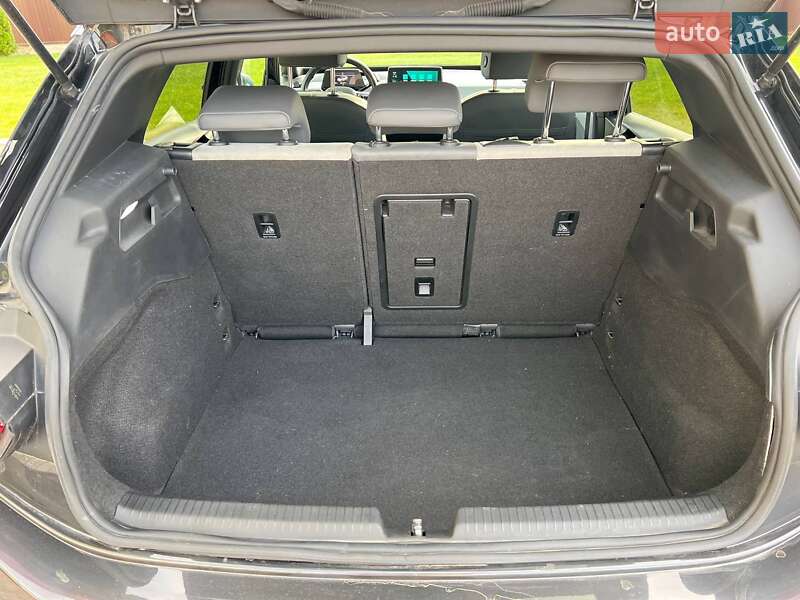 Хэтчбек Volkswagen ID.3 2020 в Львове фото 28 Хэтчбек Volkswagen ID.3 2020 в Львове