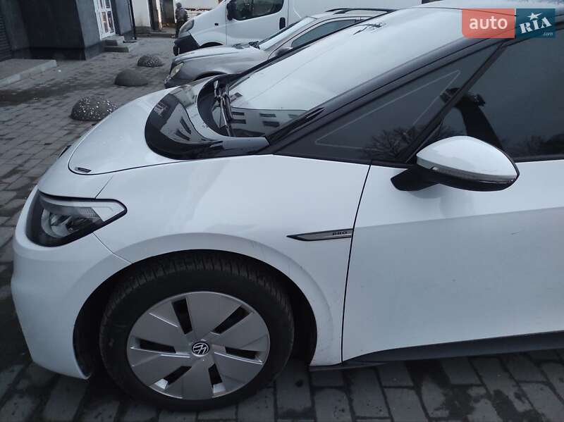 Хэтчбек Volkswagen ID.3 2023 в Дубно