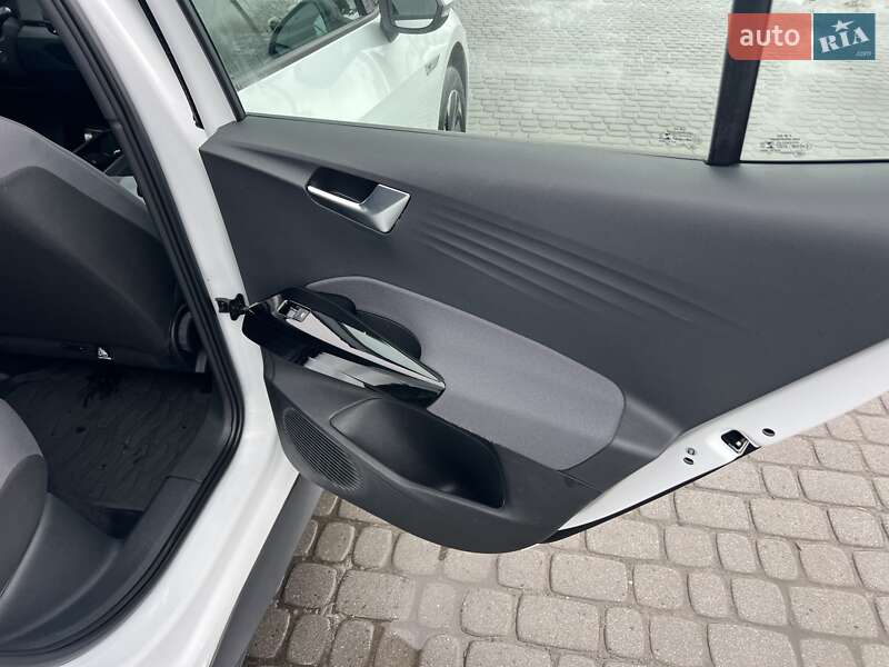 Хэтчбек Volkswagen ID.3 2020 в Солонке