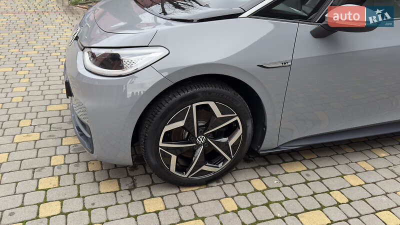 Хэтчбек Volkswagen ID.3 2021 в Сваляве