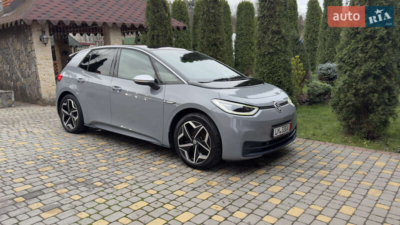 Хэтчбек Volkswagen ID.3 2021 в Сваляве