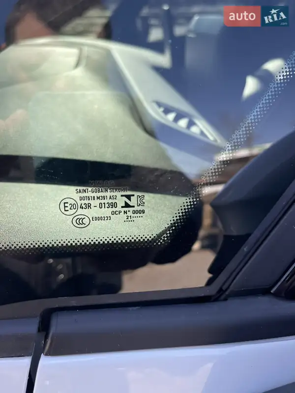 Volkswagen ID.3 2021 VIN WVWZZZE1ZNP010507 фото оголошення 14 з 68