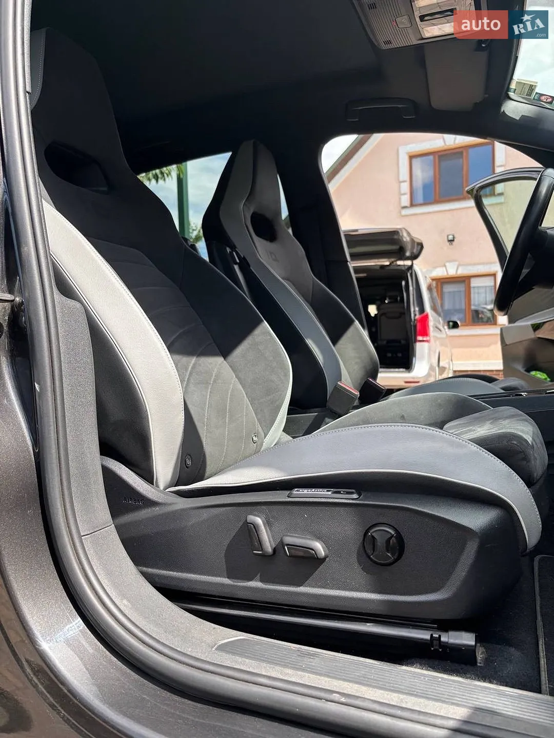 2021 Volkswagen ID.3 - мініатюра 3