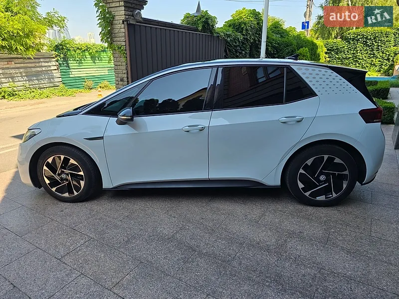 Volkswagen ID.3 2022 VIN LSVFA6E93N2024545 фото оголошення 2 з 40