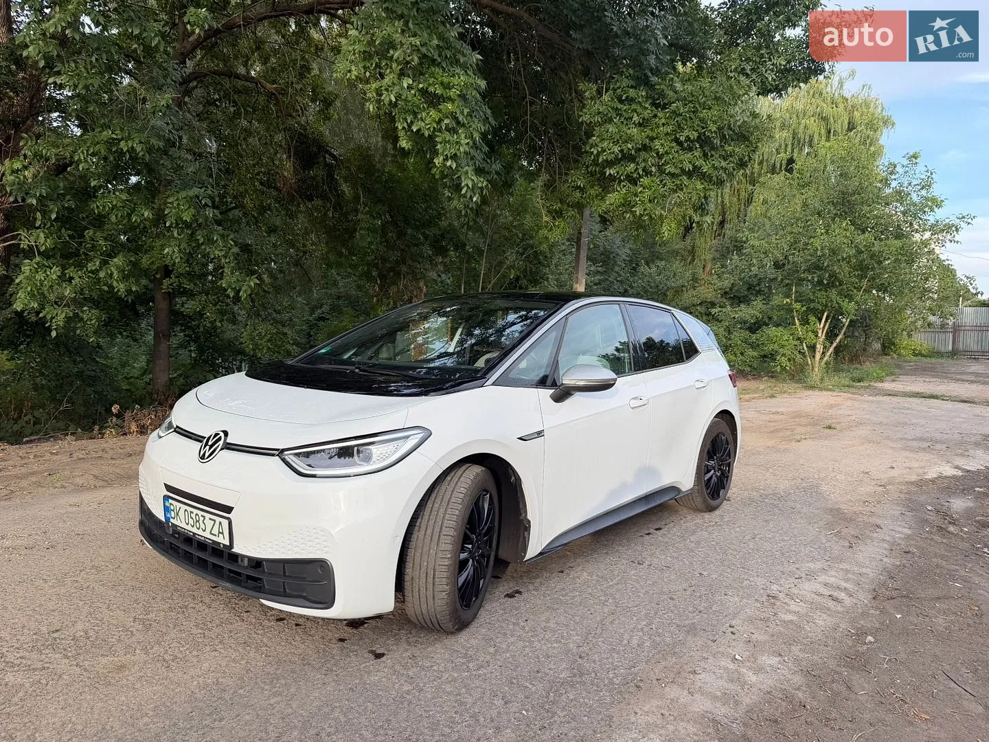 Volkswagen ID.3 2020 VIN WVWZZZE1ZLP007643 фото оголошення 8 з 20