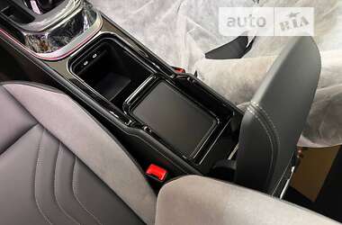 Позашляховик / Кросовер Volkswagen ID.4 Crozz 2023 в 