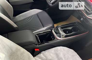 Позашляховик / Кросовер Volkswagen ID.4 Crozz 2023 в 