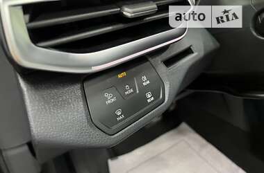 Позашляховик / Кросовер Volkswagen ID.4 Crozz 2023 в 