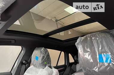 Позашляховик / Кросовер Volkswagen ID.4 Crozz 2023 в 