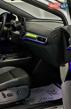 Позашляховик / Кросовер Volkswagen ID.4 Crozz 2024 в 