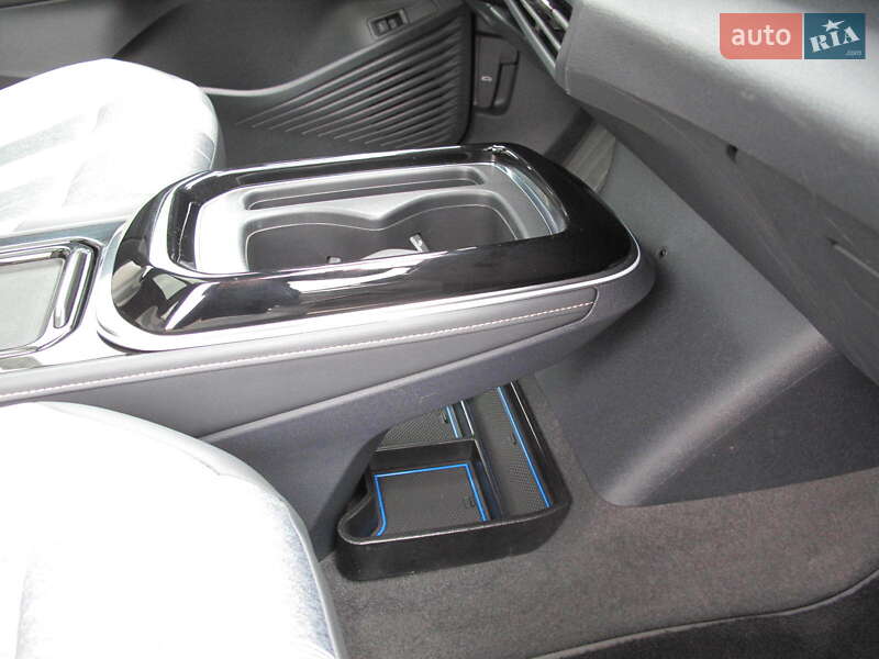 Внедорожник / Кроссовер Volkswagen ID.4 Crozz 2022 в Киеве фото 69 Внедорожник / Кроссовер Volkswagen ID.4 Crozz 2022 в Киеве