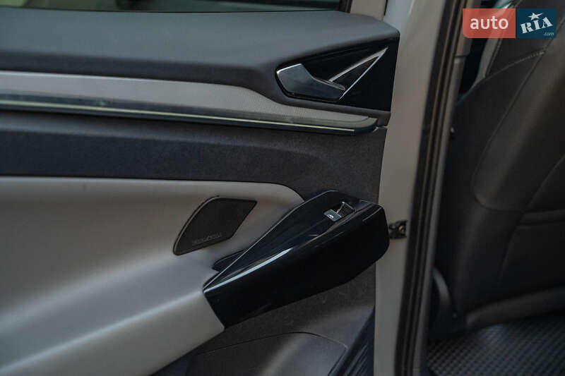 Внедорожник / Кроссовер Volkswagen ID.4 Crozz 2023 в Черновцах