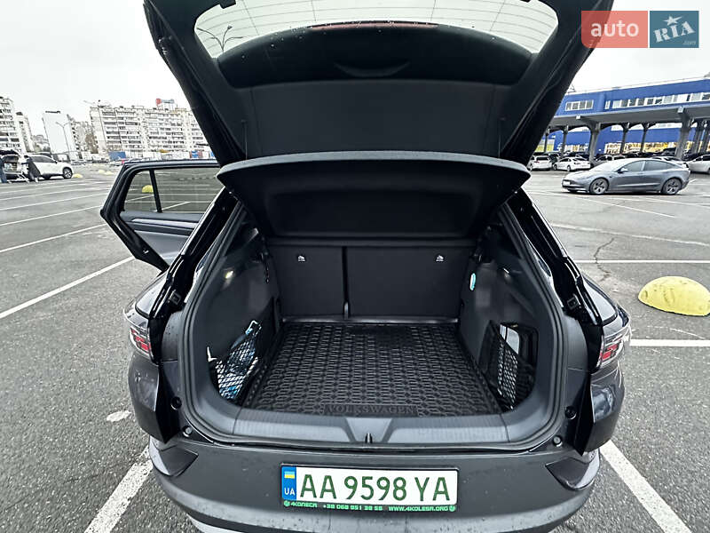 Внедорожник / Кроссовер Volkswagen ID.4 Crozz 2022 в Киеве