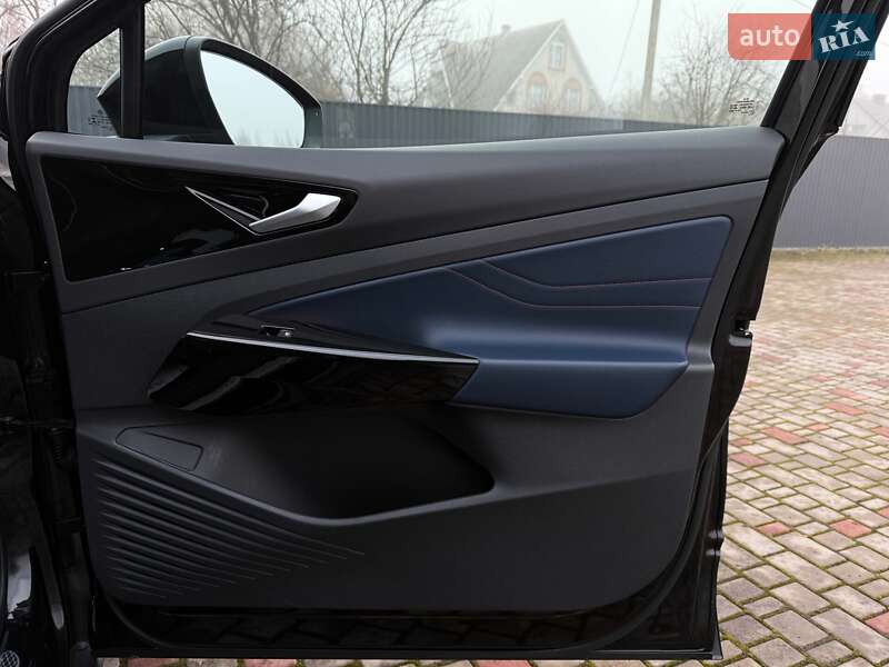 Позашляховик / Кросовер Volkswagen ID.4 GTX 2022 в Луцьку