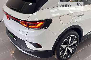 Позашляховик / Кросовер Volkswagen ID.4 2023 в 